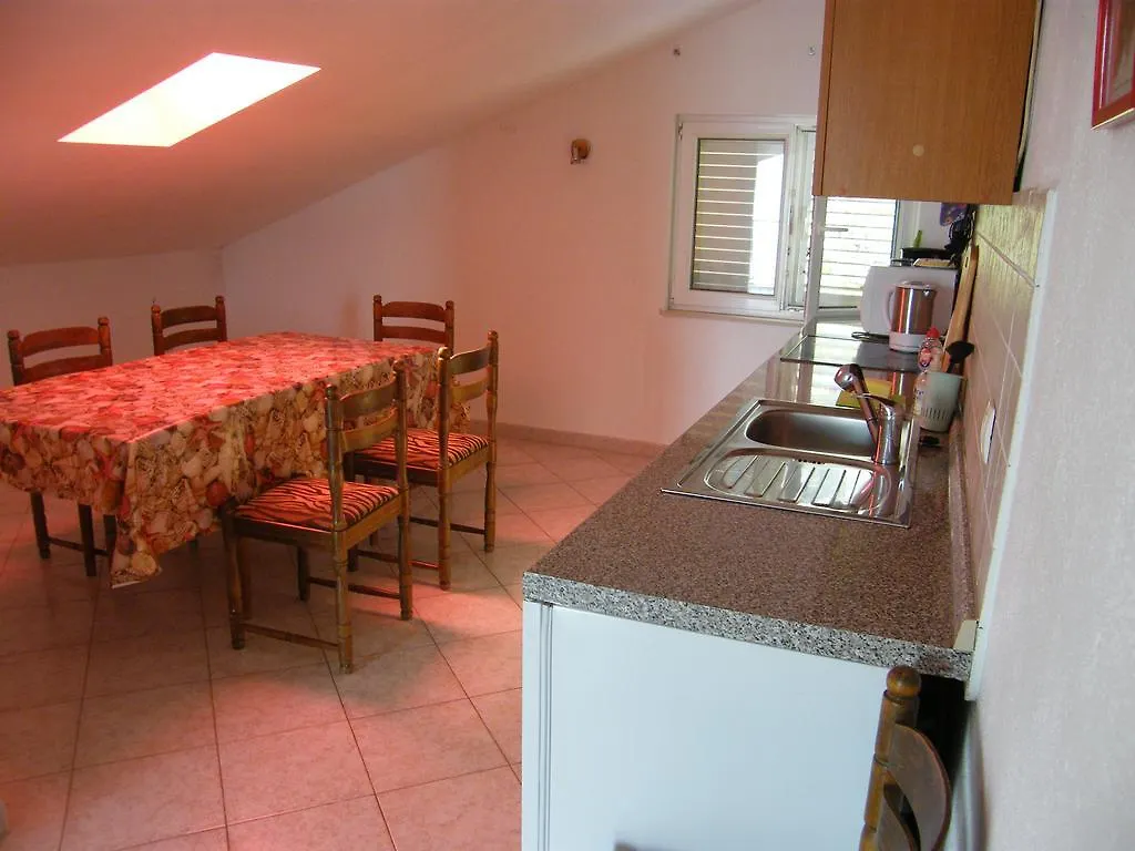 Apartment Aida Trogir