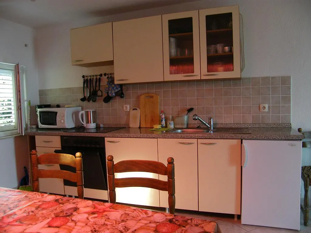 Apartment Aida Trogir